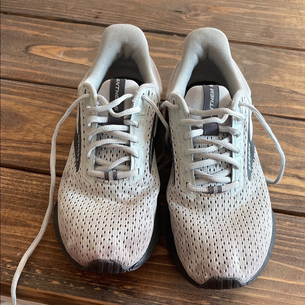 Men’s Brooks Anthem 6